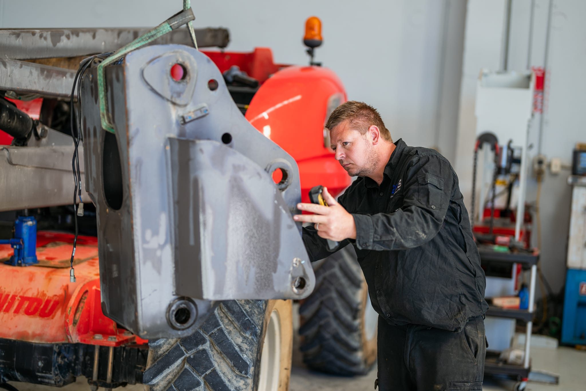 A major inspection of a scissor lift in New Zealand by Elevated Platform Services