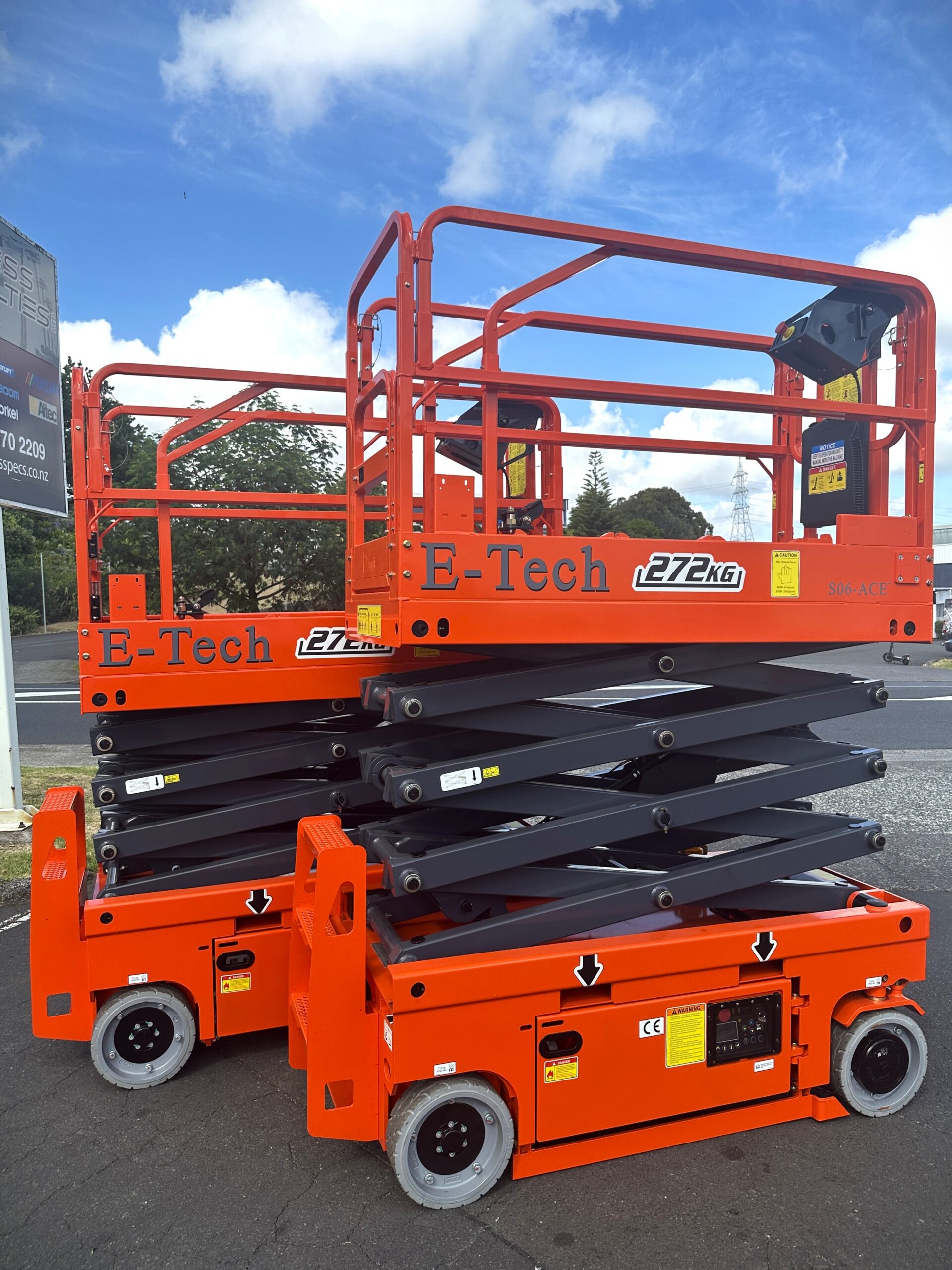Cost Effective Operation: Understanding the Long-Term Savings of Electric Scissor Lifts and Hybrid Lifts